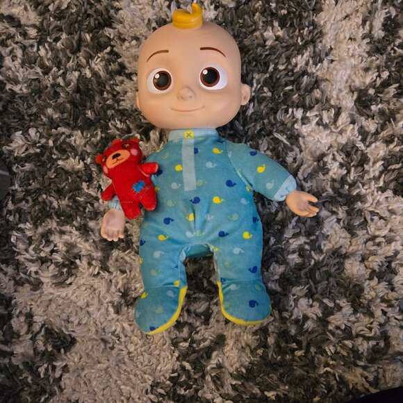 🧸 CoComelon JJ Bedtime Doll with Teddy Bear Accessory - EUC Toy - Picture 1 of 4